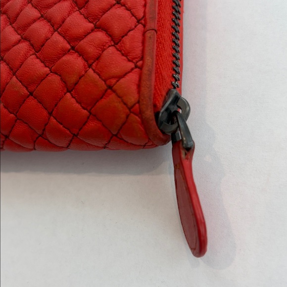 Bottega Red Woven Zip-Around Wallet - Picture 2 of 12